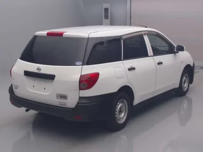 Nissan AD