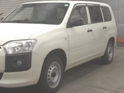 Toyota SUCCEED