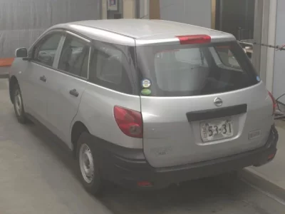 Nissan AD