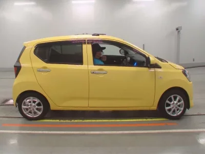 Daihatsu MIRA E S