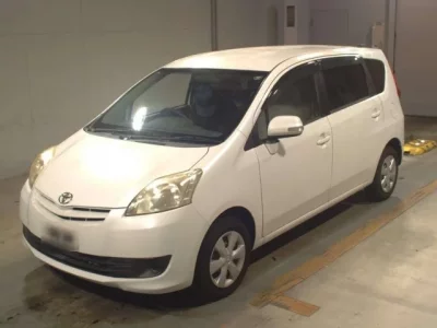 Toyota PASSO SETTE