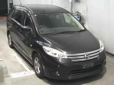 Nissan LAFESTA
