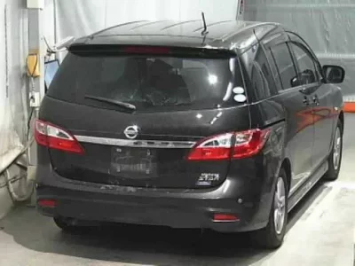 Nissan LAFESTA