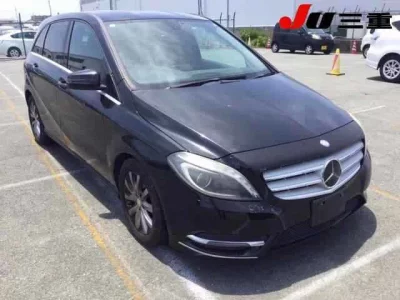 Mercedes-Benz B CLASS