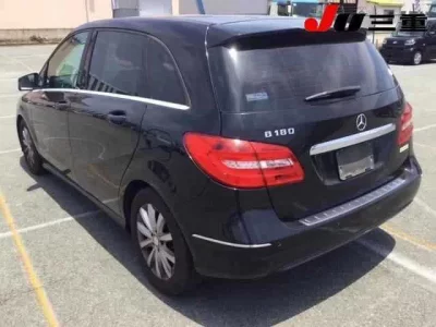 Mercedes-Benz B CLASS