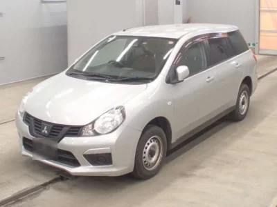 Mitsubishi LANCER VAN