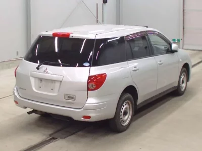 Mitsubishi LANCER VAN