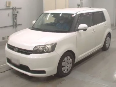 Toyota COROLLA RUMION