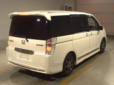 Honda STEP WAGON