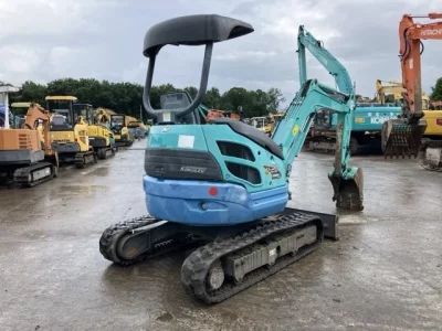 KOMATSU PC20MR-3