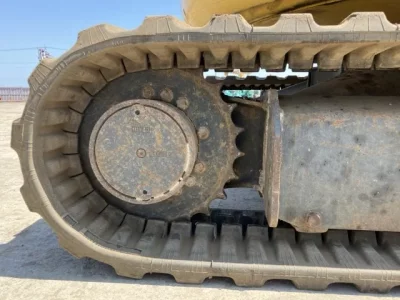 KOMATSU PC30UU-5