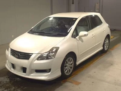 Toyota BLADE