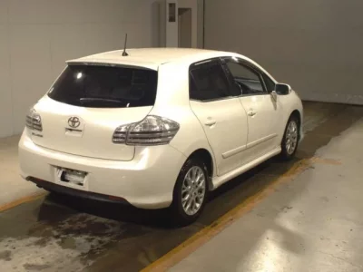 Toyota BLADE