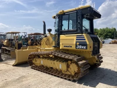 KOMATSU D39PX-23