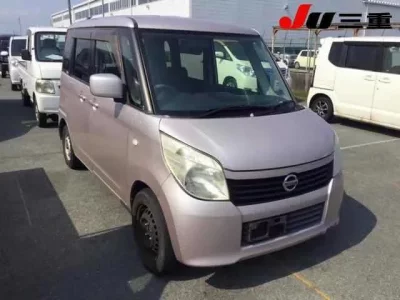 Nissan ROOX