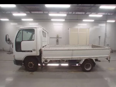 Nissan ATLAS