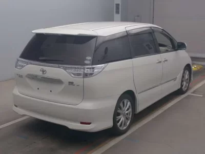 Toyota ESTIMA HYBRID