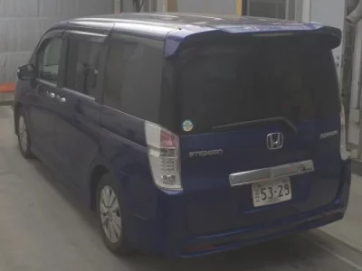 Honda STEP WAGON