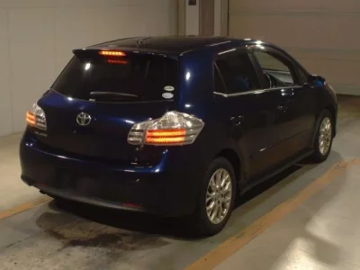 Toyota BLADE