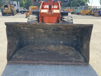 HITACHI ZW80