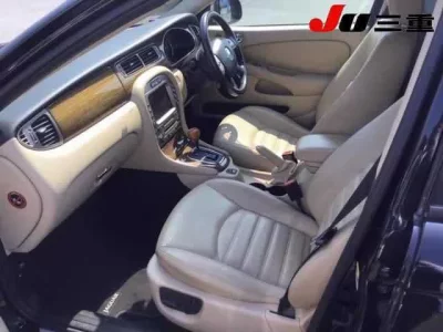 Jaguar X TYPE
