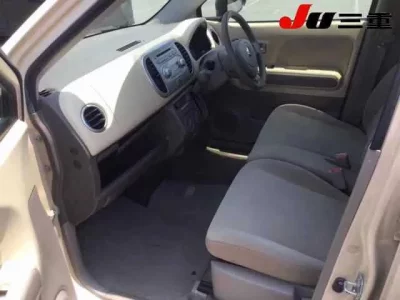 Suzuki MRWAGON