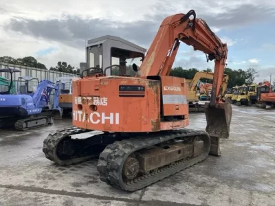 KOMATSU WA30-3