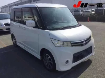 Nissan ROOX