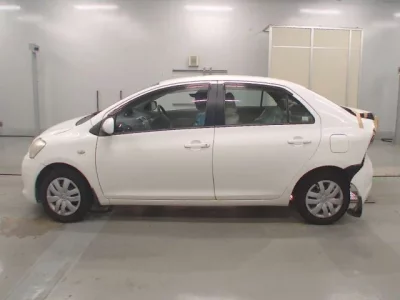 Toyota BELTA