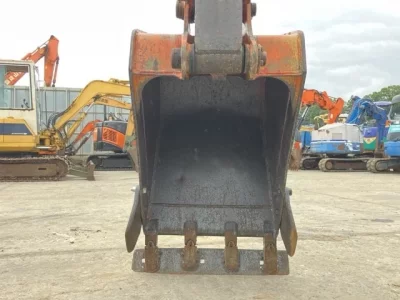 HITACHI EX60-3