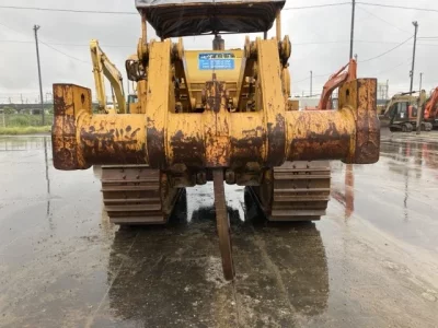 KOMATSU D150-1