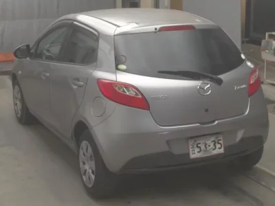 Mazda DEMIO