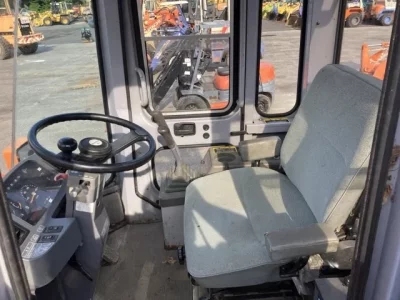 HITACHI LX70-2C