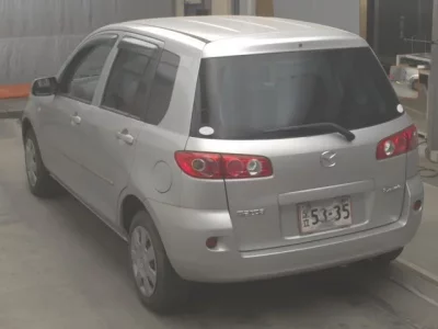 Mazda DEMIO