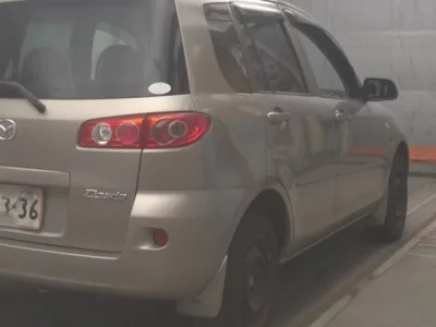 Mazda DEMIO