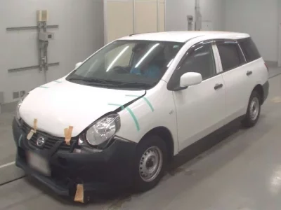 Nissan AD