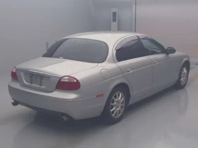 Jaguar S TYPE