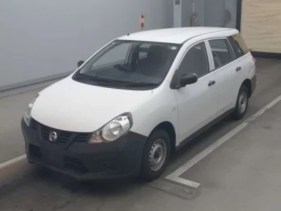 Nissan AD