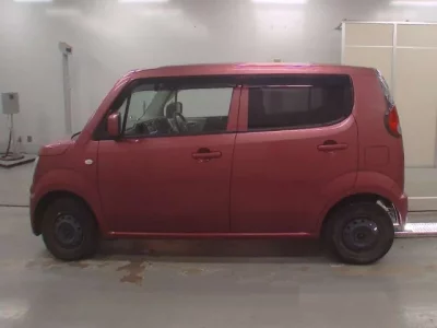 Suzuki MRWAGON