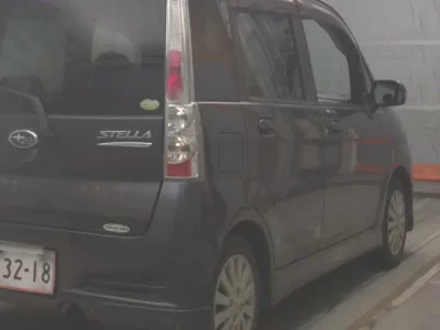 Subaru STELLA