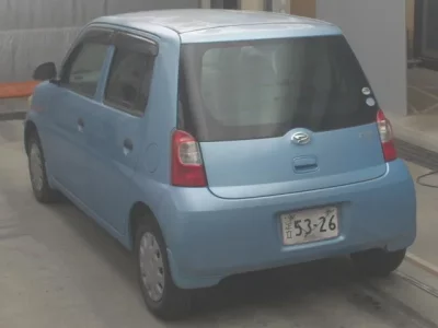 Daihatsu Esse