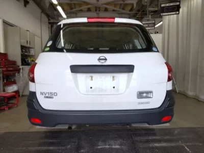 Nissan AD