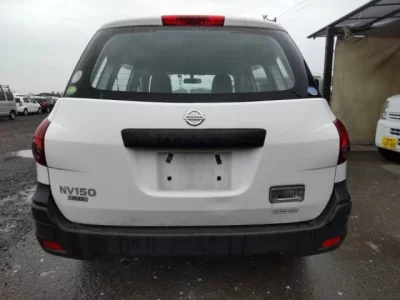 Nissan AD