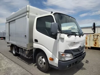 Hino DUTRO