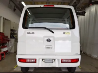 Toyota PIXIS VAN