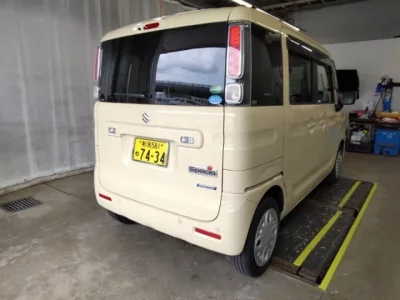 Suzuki SPACIA