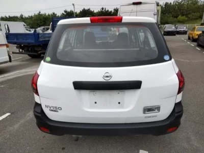 Nissan AD