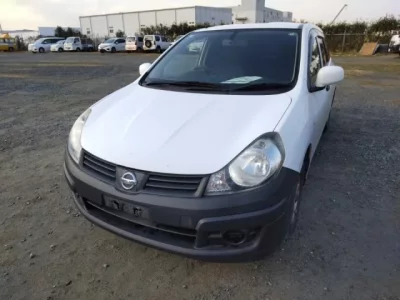 Nissan AD