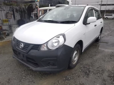 Nissan AD