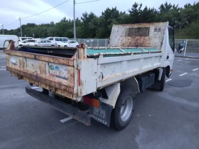 Hino DUTRO